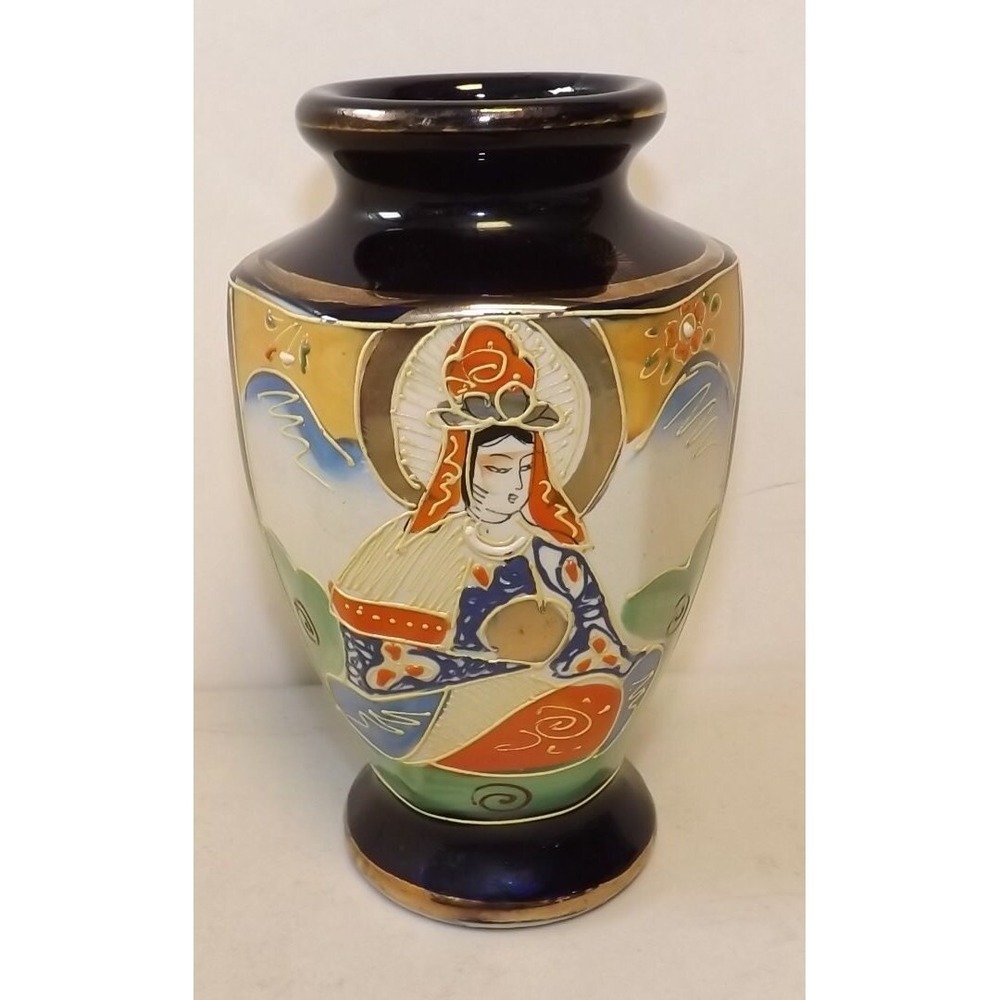Japan Vase Satsuma Hand Painted Vase - See Description for Details